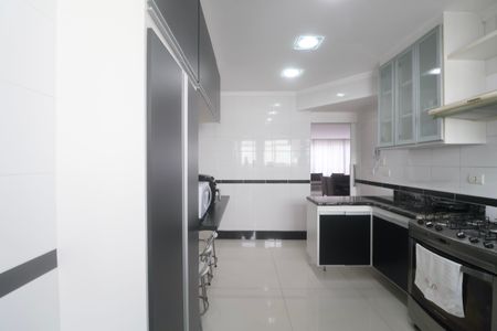 Apartamento para alugar com 214m², 4 quartos e 2 vagasCozinha
