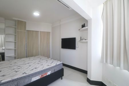 Apartamento para alugar com 214m², 4 quartos e 2 vagasQuarto 2