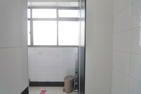 Apartamento para alugar com 214m², 4 quartos e 2 vagasÁrea de Serviço