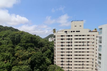 Apartamento para alugar com 214m², 4 quartos e 2 vagasVista