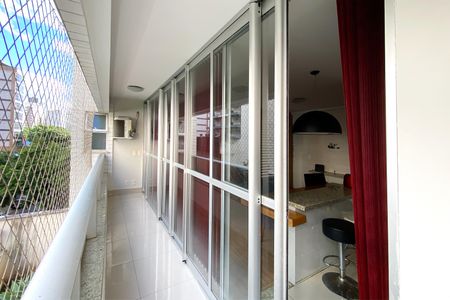Studio para alugar com 48m², 1 quarto e 1 vaga Studio para alugar com 48m², 1 quarto e 1 vagaVaranda