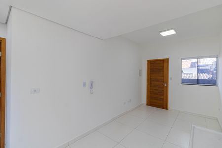 Sala e Cozinha  de apartamento à venda com 2 quartos, 30m² em Itaquera, São Paulo