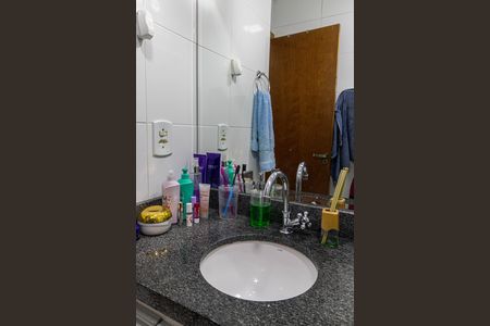 Apartamento para alugar com 40m², 2 quartos e sem vagaBanheiro