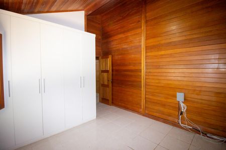 Casa de condomínio à venda com 3999m², 3 quartos e 20 vagasQuarto 2