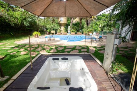 Casa de condomínio à venda com 3999m², 3 quartos e 20 vagasHidromassagem