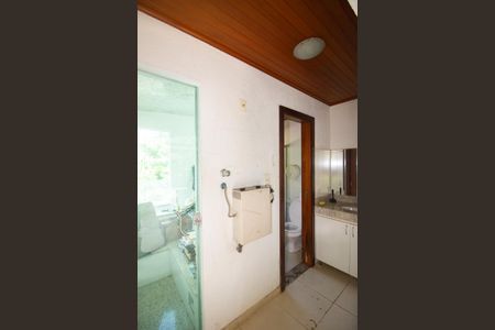 Casa de condomínio à venda com 3999m², 3 quartos e 20 vagasSaúna