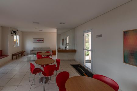 Apartamento para alugar com 50m², 2 quartos e 1 vagaÁrea comum - Salão de festas