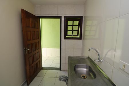 Casa para alugar com 60m², 2 quartos e 1 vagaCozinha