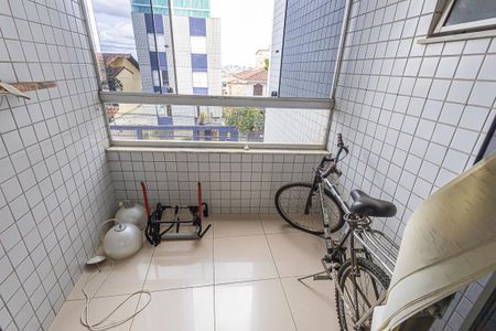 Apartamento para alugar com 92m², 3 quartos e 2 vagas Apartamento para alugar com 92m², 3 quartos e 2 vagasvaranda