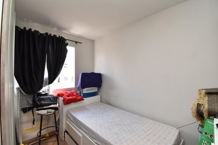 Quarto 2 de apartamento para alugar com 2 quartos, 51m² em Santo Antônio, São José dos Pinhais