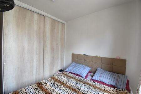 Quarto 1 de apartamento para alugar com 2 quartos, 51m² em Santo Antônio, São José dos Pinhais