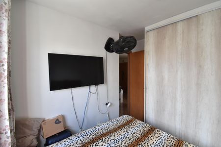 Quarto 1 de apartamento para alugar com 2 quartos, 51m² em Santo Antônio, São José dos Pinhais