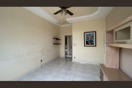 Apartamento para alugar com 83m², 2 quartos e 1 vagaSala