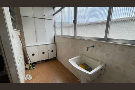 Apartamento para alugar com 83m², 2 quartos e 1 vagaÁrea de Serviço