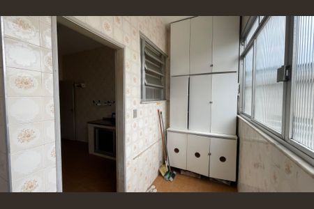 Apartamento para alugar com 83m², 2 quartos e 1 vagaÁrea de Serviço