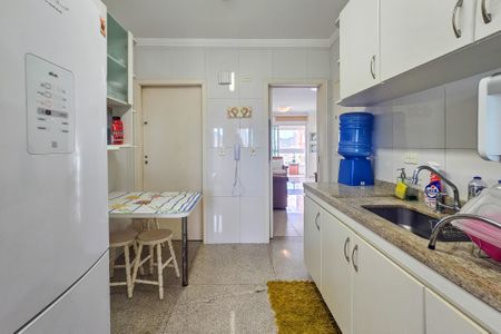 Apartamento para alugar com 150m², 3 quartos e 3 vagascozinha