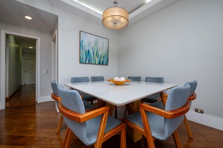 Apartamento à venda com 156m², 4 quartos e 3 vagasSala de Jantar