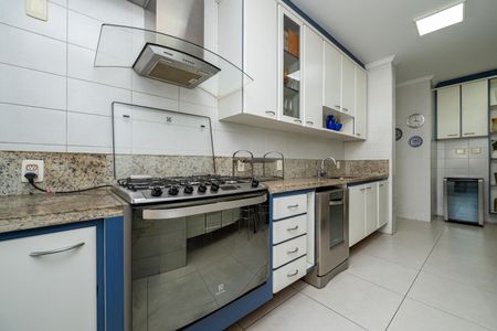 Apartamento à venda com 156m², 4 quartos e 3 vagasCozinha