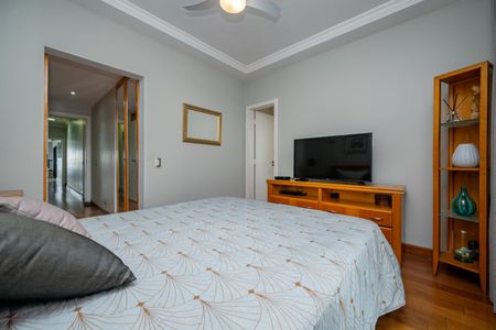 Apartamento à venda com 156m², 4 quartos e 3 vagasSuíte 1