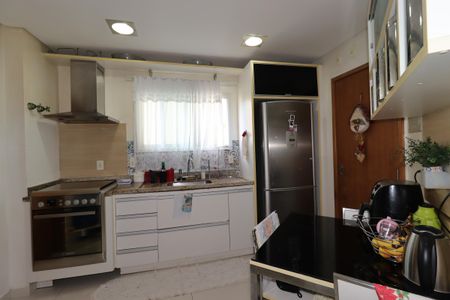 Apartamento à venda com 100m², 3 quartos e 3 vagasCozinha