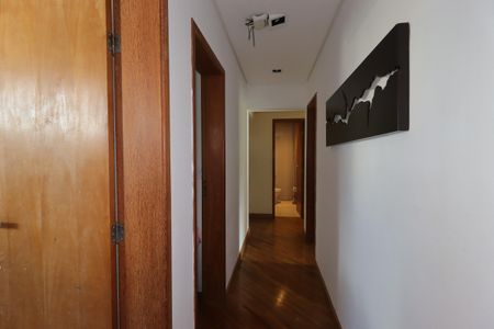 Apartamento à venda com 100m², 3 quartos e 3 vagasCorredor