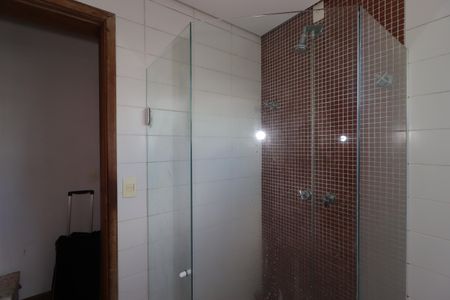 Apartamento à venda com 100m², 3 quartos e 3 vagasBanheiro Social