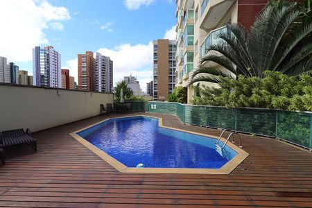 Apartamento à venda com 100m², 3 quartos e 3 vagasÁrea Comum - Piscina