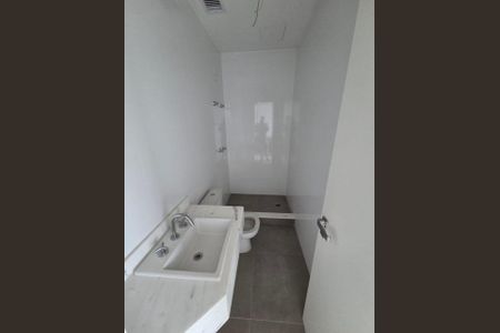 Banheiro  de apartamento para alugar com 1 quarto, 41m² em Centro Histórico, Porto Alegre
