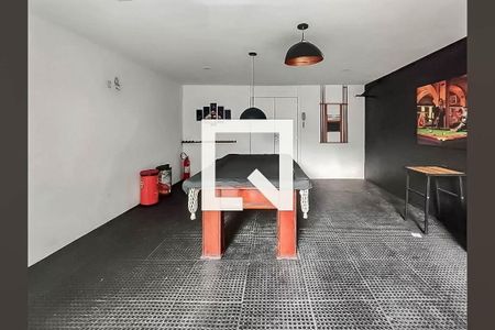 Apartamento à venda com 72m², 2 quartos e 1 vagaÁrea comum