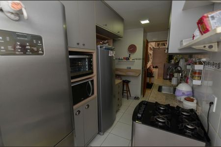 Apartamento à venda com 72m², 2 quartos e 1 vagaCozinha