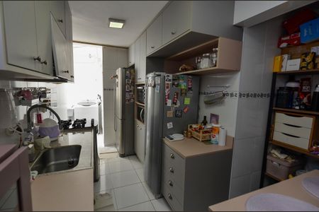 Apartamento à venda com 72m², 2 quartos e 1 vagaCozinha