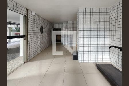 Apartamento à venda com 72m², 2 quartos e 1 vagaÁrea comum