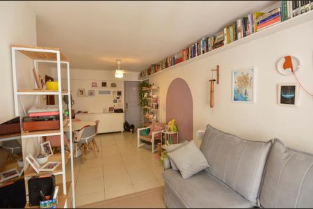 Sala de apartamento à venda com 2 quartos, 72m² em Tijuca, Rio de Janeiro