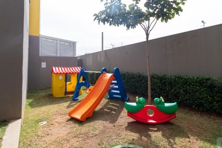 Apartamento para alugar com 24m², 1 quarto e sem vaga Apartamento para alugar com 24m², 1 quarto e sem vagaÁrea comum - Playground