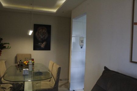 Sala de apartamento para alugar com 2 quartos, 39m² em Gardênia Azul, Rio de Janeiro