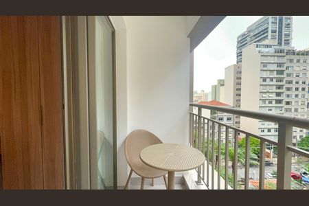 Varanda de kitnet/studio à venda com 1 quarto, 27m² em Cerqueira César, São Paulo
