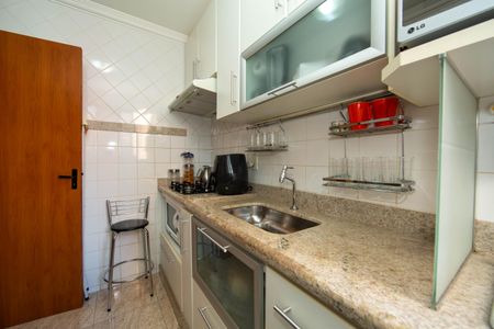 Apartamento à venda com 49m², 2 quartos e 1 vaga Apartamento à venda com 49m², 2 quartos e 1 vagaCOZINHA
