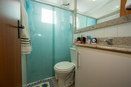 Apartamento à venda com 49m², 2 quartos e 1 vaga Apartamento à venda com 49m², 2 quartos e 1 vagaBANHEIRO