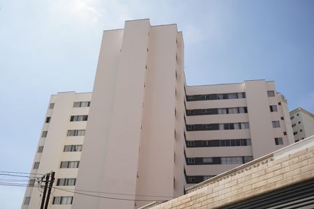 Apartamento para alugar com 98m², 2 quartos e 1 vagaFachada