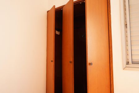 Apartamento para alugar com 98m², 2 quartos e 1 vagaQuarto 1 - Armários
