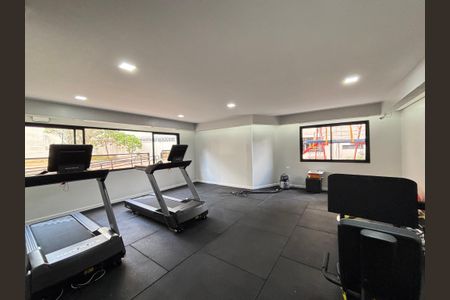 Apartamento à venda com 83m², 3 quartos e 2 vagas Apartamento à venda com 83m², 3 quartos e 2 vagasÁrea comum - Academia