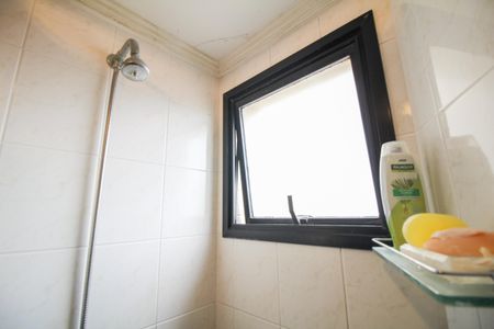 Apartamento à venda com 83m², 3 quartos e 2 vagas Apartamento à venda com 83m², 3 quartos e 2 vagasBanheiro Suite