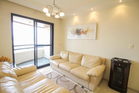 Apartamento à venda com 83m², 3 quartos e 2 vagas Apartamento à venda com 83m², 3 quartos e 2 vagasSala