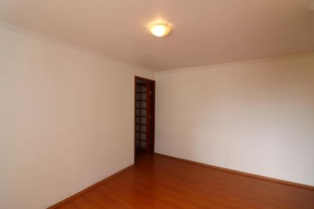 Sala  de apartamento para alugar com 2 quartos, 65m² em Santa Terezinha, São Bernardo do Campo