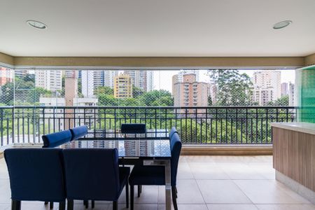 Apartamento à venda com 137m², 3 quartos e 3 vagas