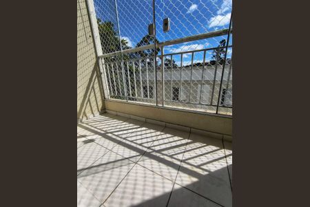 Varanda de apartamento para alugar com 3 quartos, 65m² em Lajeado, Cotia