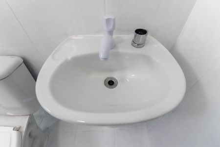 Apartamento para alugar com 50m², 2 quartos e 1 vaga Apartamento para alugar com 50m², 2 quartos e 1 vagaBanheiro