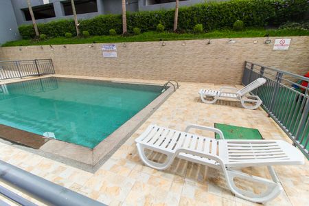 Apartamento para alugar com 50m², 2 quartos e 1 vaga Apartamento para alugar com 50m², 2 quartos e 1 vagaPiscina