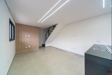 Sala de casa para alugar com 3 quartos, 92m² em Vila Scarpelli, Santo André