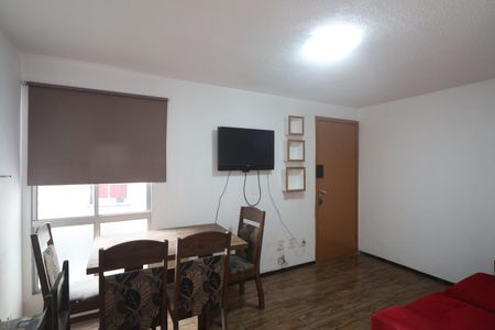 Sala de apartamento para alugar com 2 quartos, 42m² em Igara, Canoas